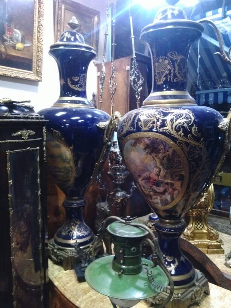 Antika Eşya Alan Yerler